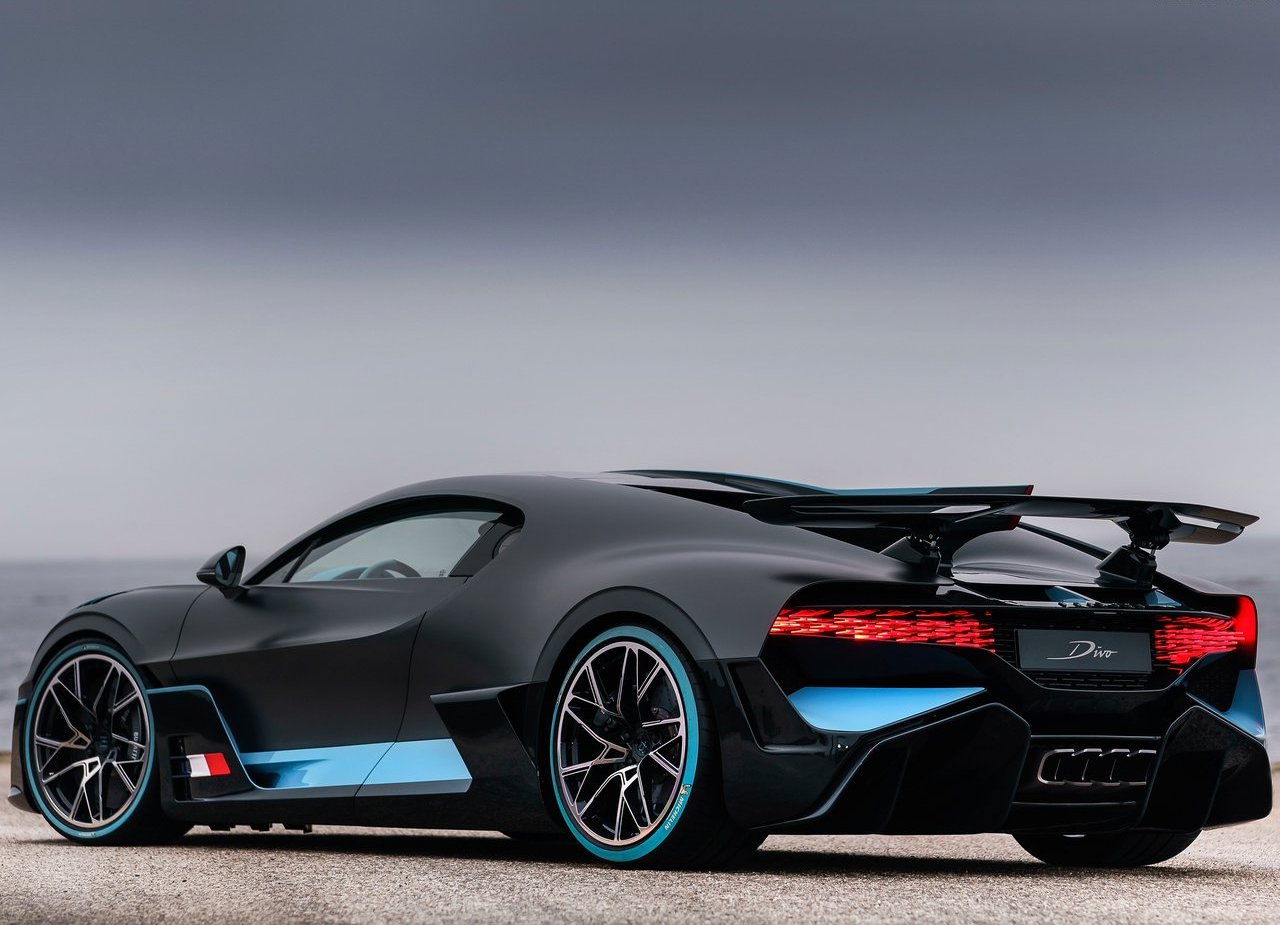 2019 - BUGATTI DIVO, foto 22