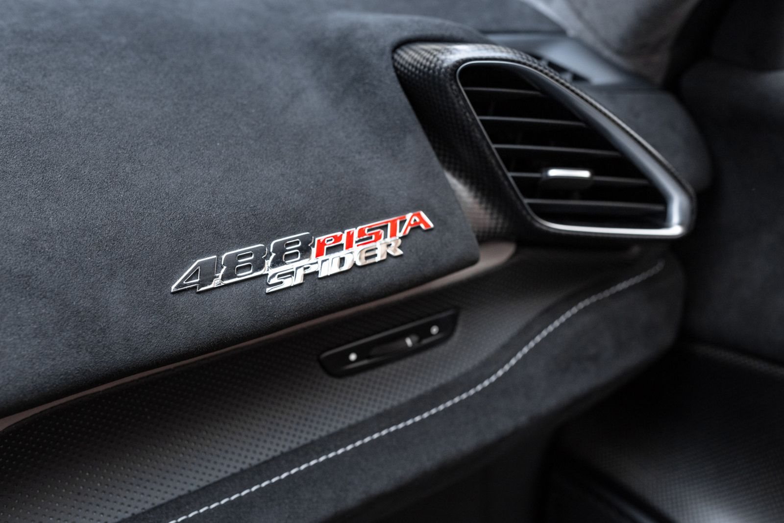 2019 - FERRARI F488 PISTA SPIDER, foto 37