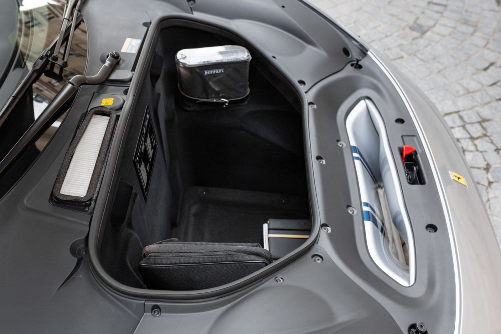 2019 - FERRARI F488 PISTA SPIDER, foto 44