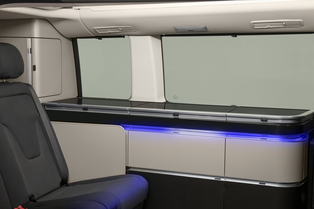 2018 - MERCEDES-BENZ CONCEPT MARCO POLO, foto 14