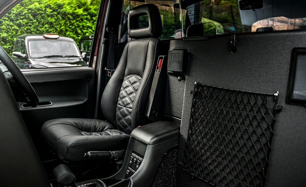 LEVC TX4 BY KAHN DESIGN, foto 11