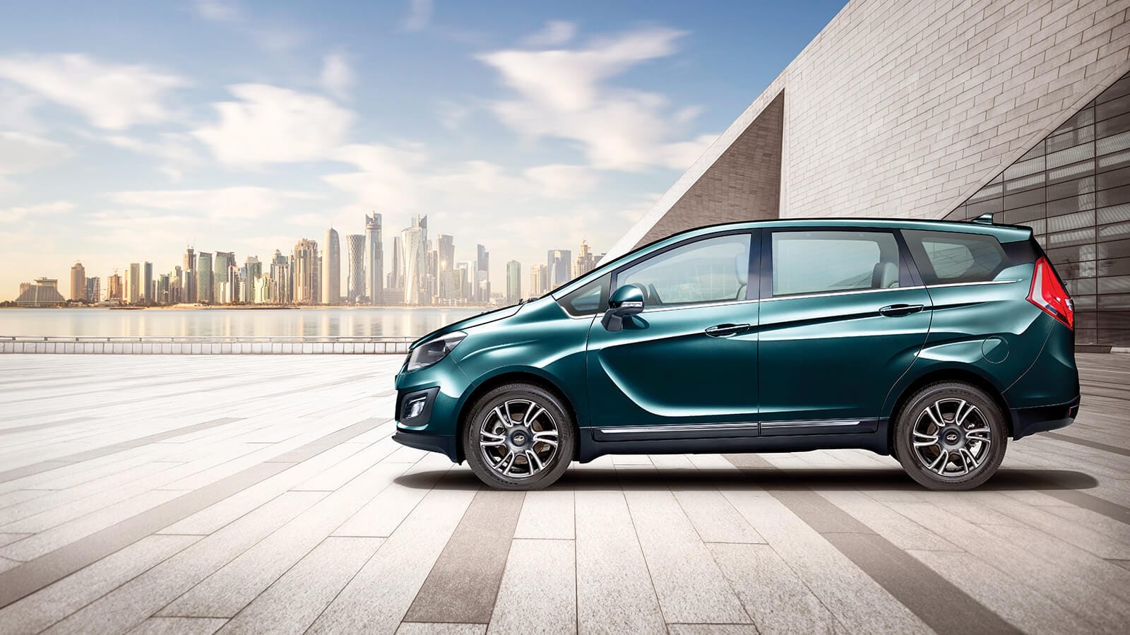 2019 - MAHINDRA MARAZZO, foto 5