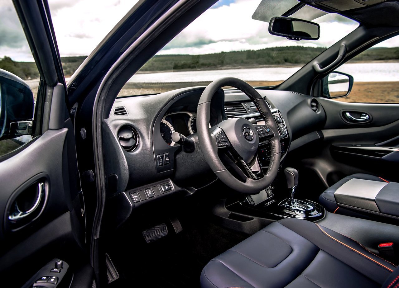 2018 - NISSAN NAVARA DARK SKY CONCEPT, foto 24