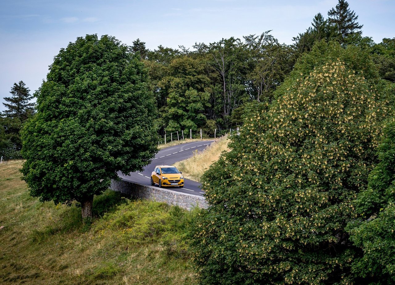OPEL CORSA GSi, foto 12