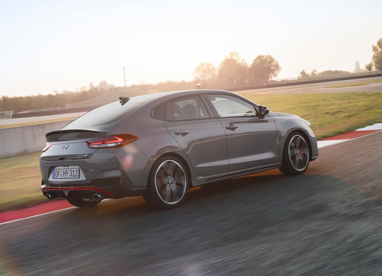 2019 - HYUNDAI i30 FASTBACK N, foto 12