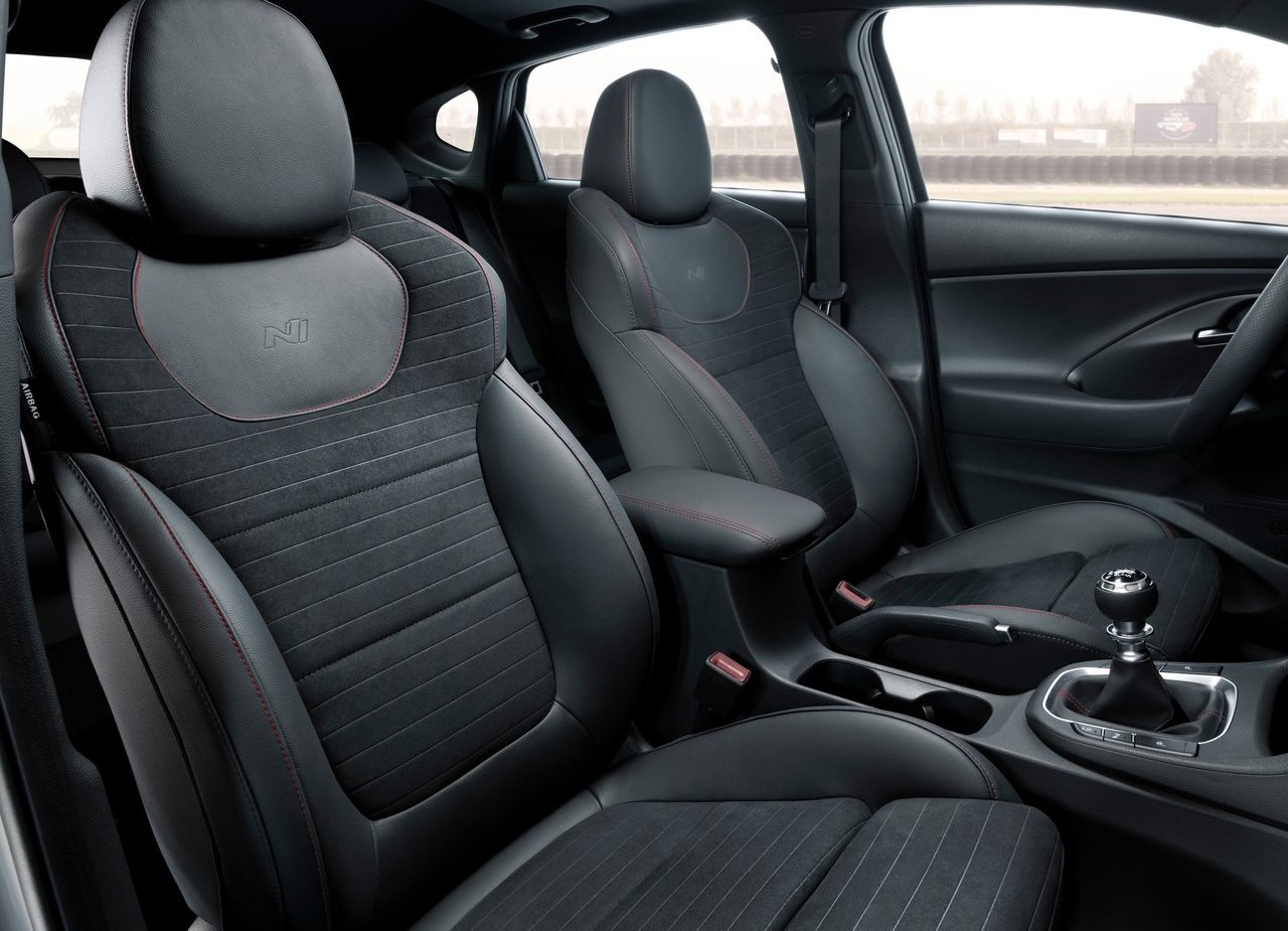 2019 - HYUNDAI i30 FASTBACK N, foto 21