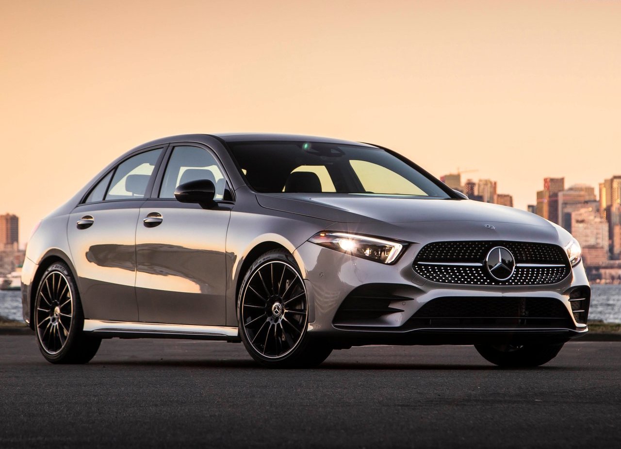 2019 - MERCEDES-BENZ A SEDAN US VERSION, foto 1