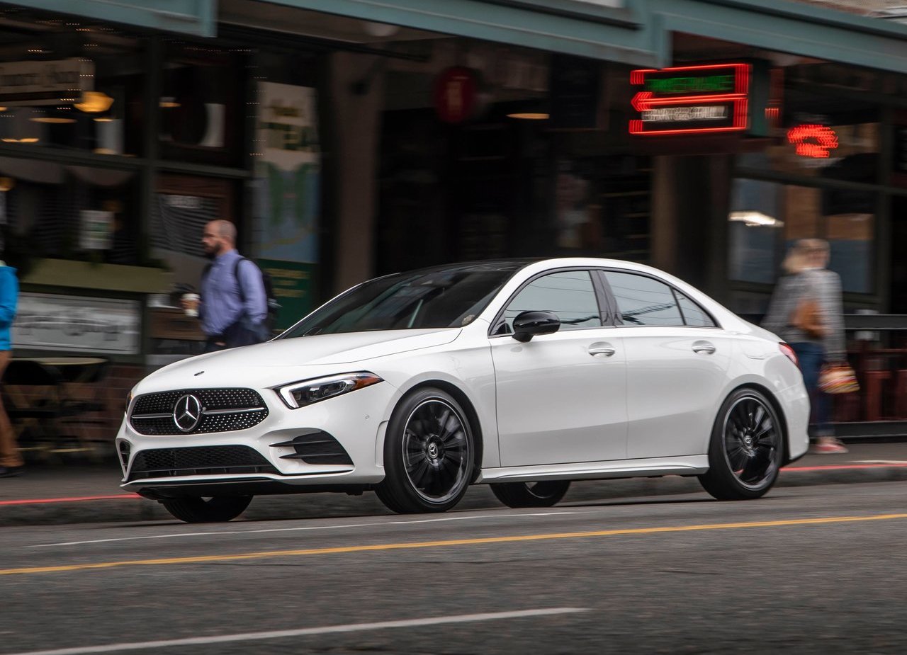 2019 - MERCEDES-BENZ A SEDAN US VERSION, foto 13