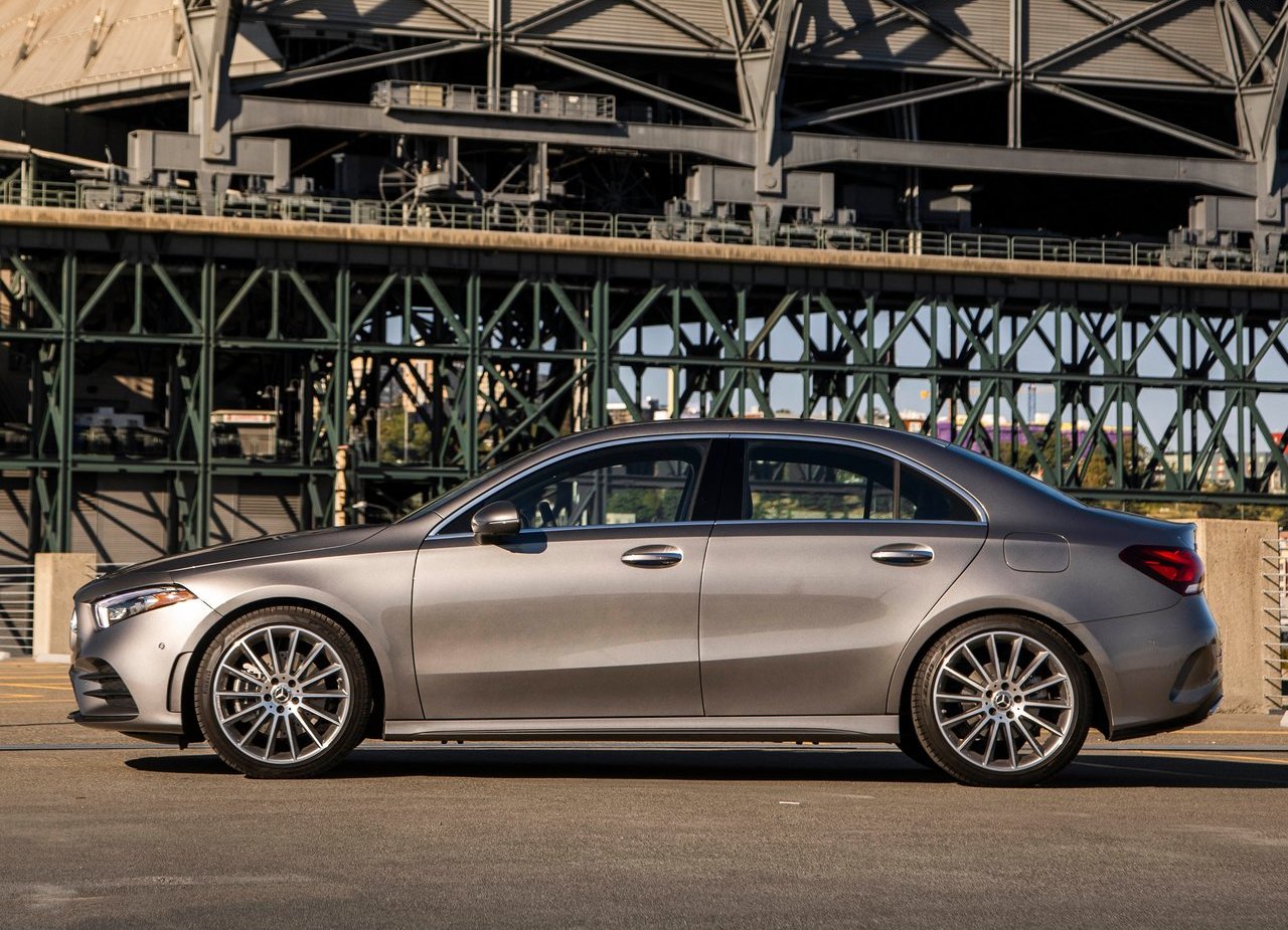 2019 - MERCEDES-BENZ A SEDAN US VERSION, foto 42