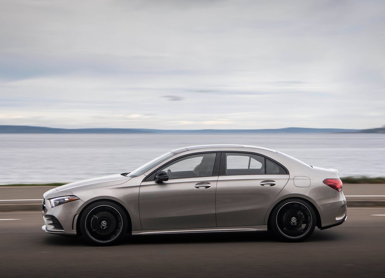 2019 - MERCEDES-BENZ A SEDAN US VERSION, foto 44