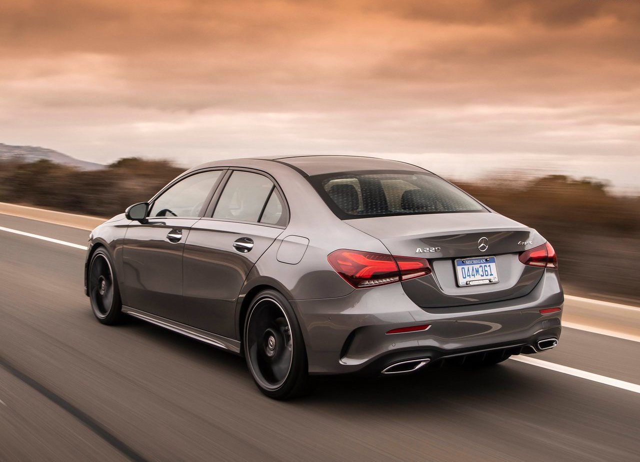 2019 - MERCEDES-BENZ A SEDAN US VERSION, foto 58