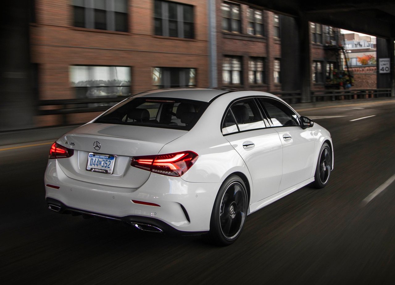 2019 - MERCEDES-BENZ A SEDAN US VERSION, foto 63
