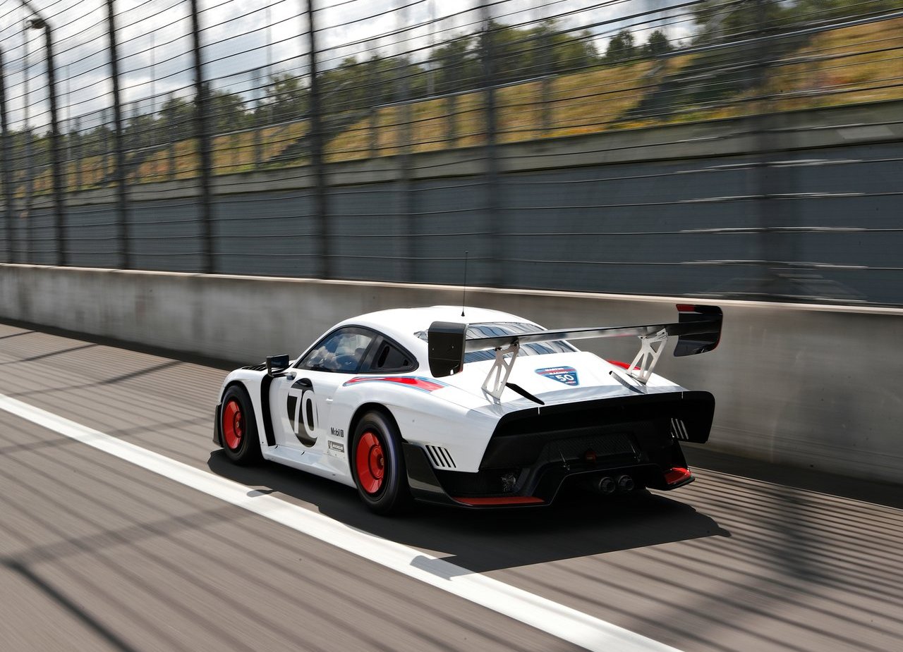 2019 - PORSCHE 935, foto 33