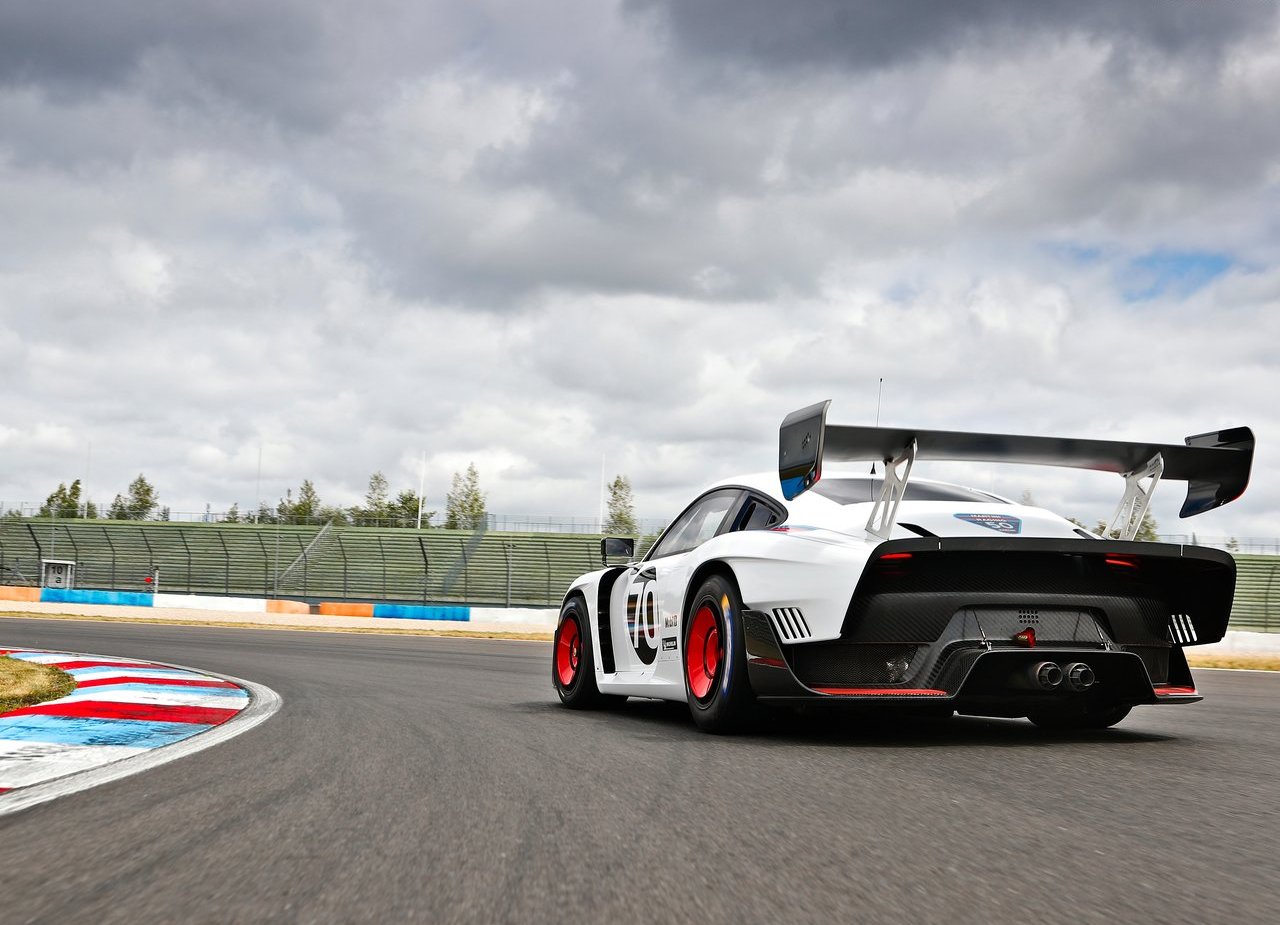2019 - PORSCHE 935, foto 34