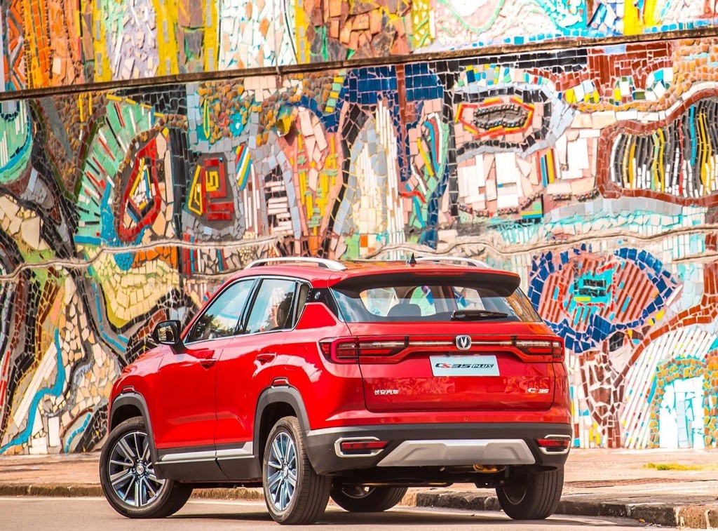 2019 - CHANGAN CS35 PLUS, foto 2