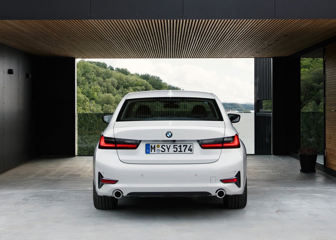 BMW 3 SERIES SEDAN, foto 46