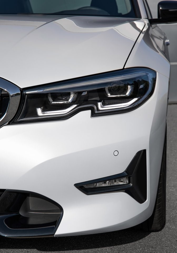 BMW 3 SERIES SEDAN, foto 100