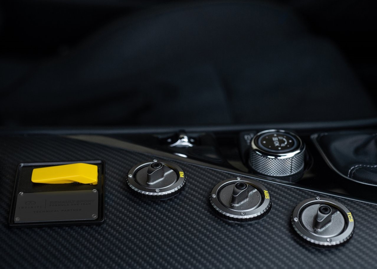 INFINITI Q60 PROJECT BLACK S, foto 46
