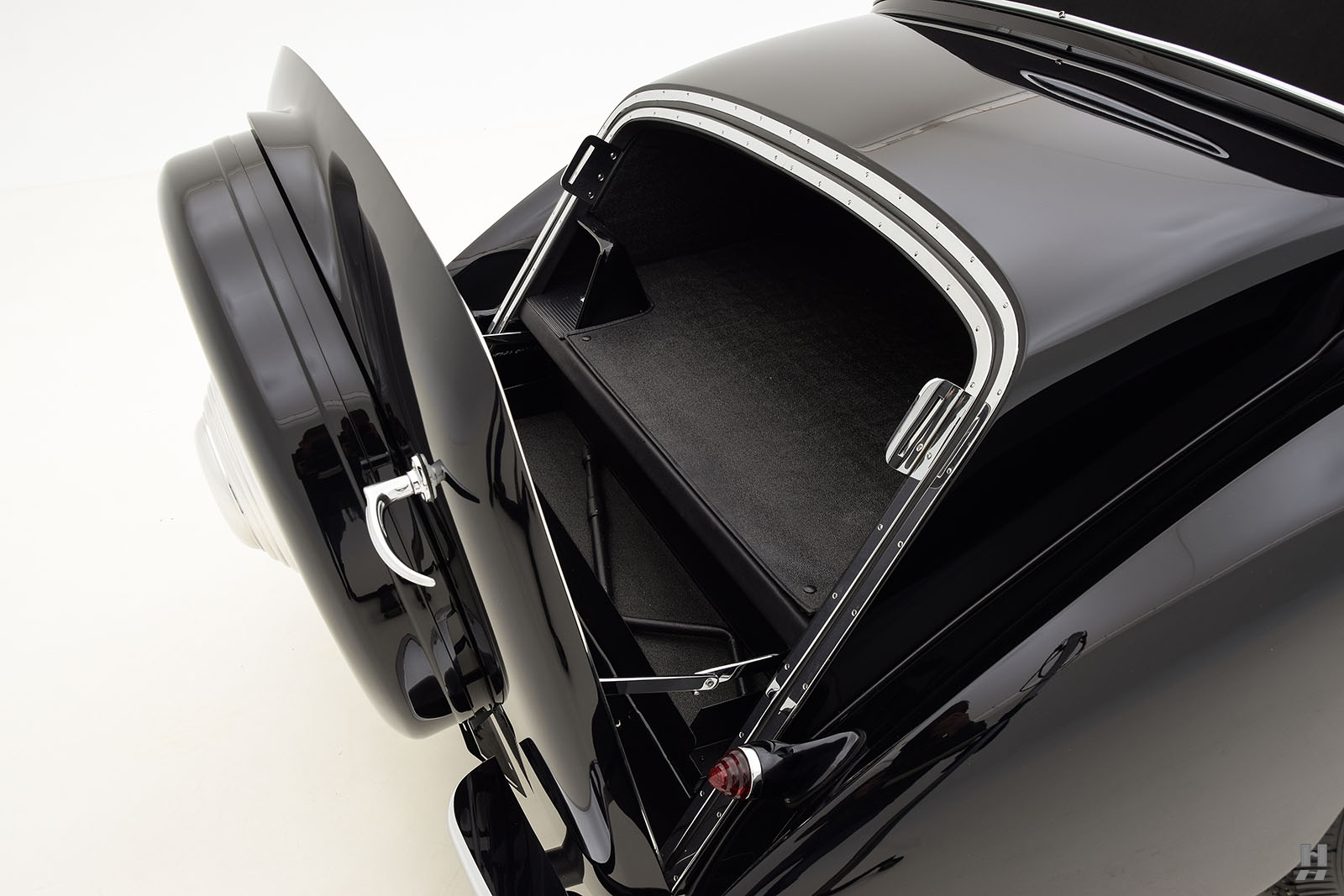 1938 - DELAGE D8 VANVOOREN DROPHEAD COUPE, foto 23