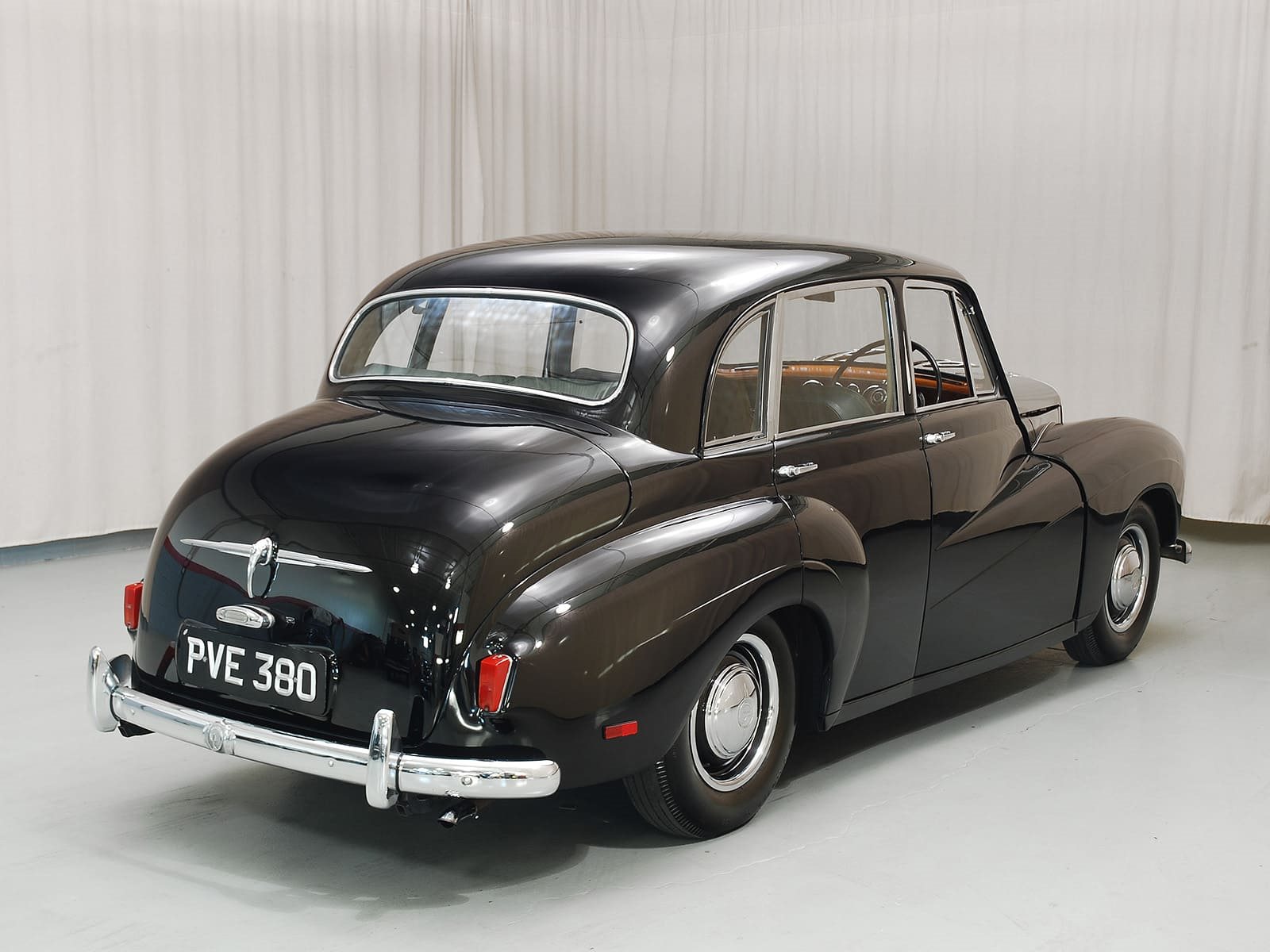 DAIMLER CONQUEST CENTURY SEDAN, foto 3