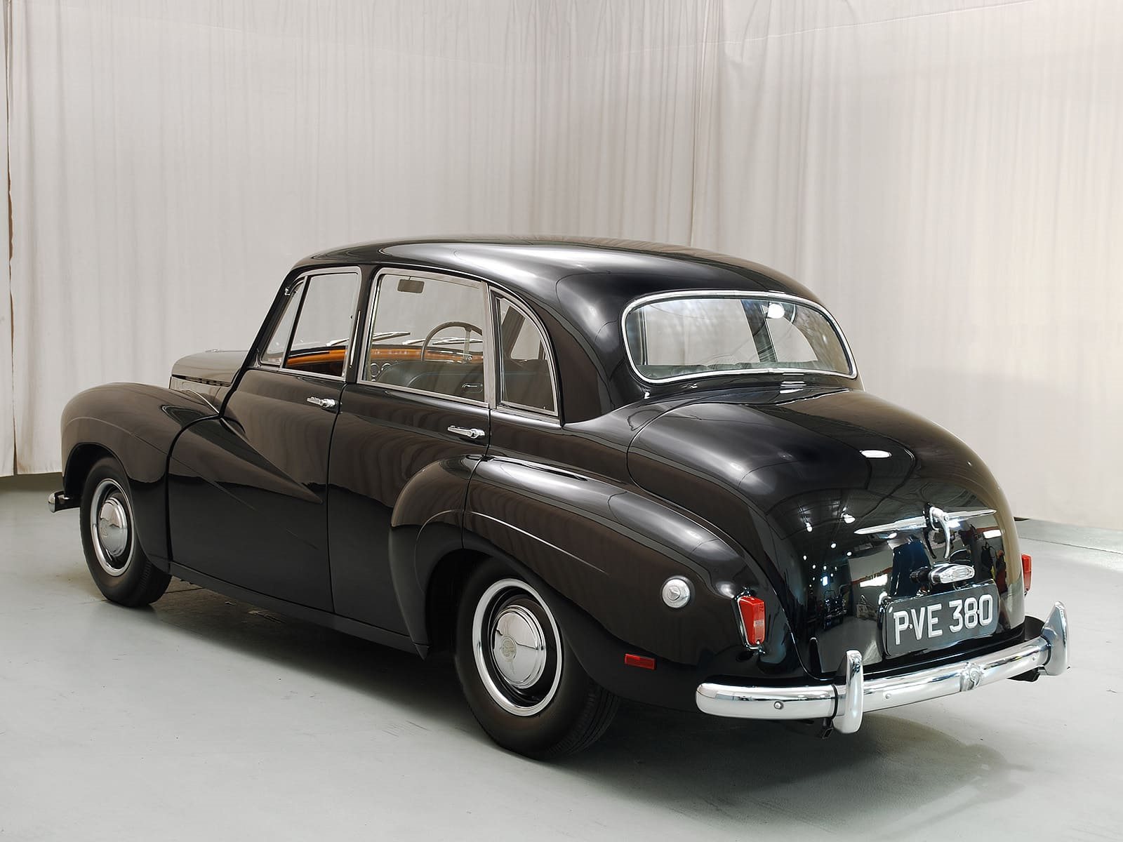 DAIMLER CONQUEST CENTURY SEDAN, foto 4