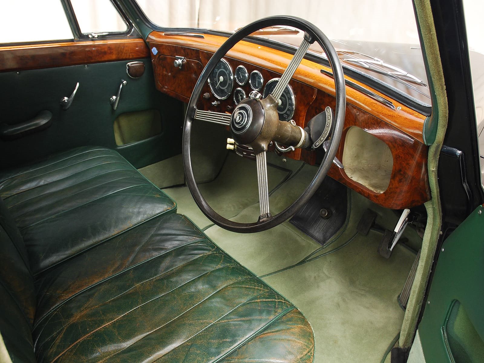 DAIMLER CONQUEST CENTURY SEDAN, foto 8