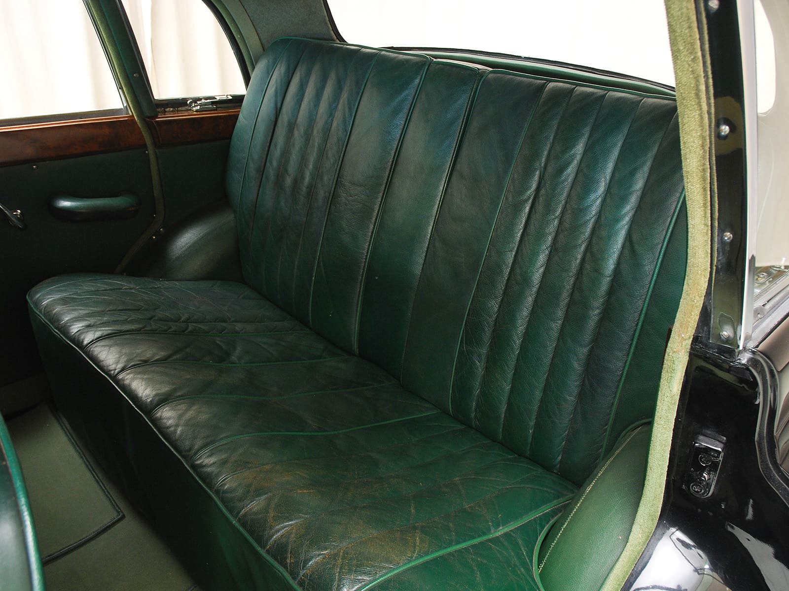 DAIMLER CONQUEST CENTURY SEDAN, foto 12