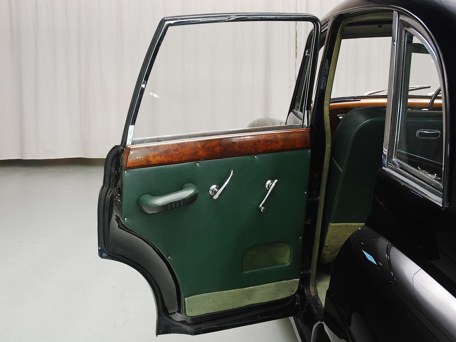 DAIMLER CONQUEST CENTURY SEDAN, foto 13