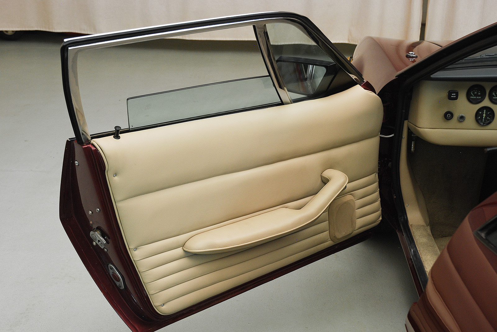 DE TOMASO MANGUSTA, foto 15