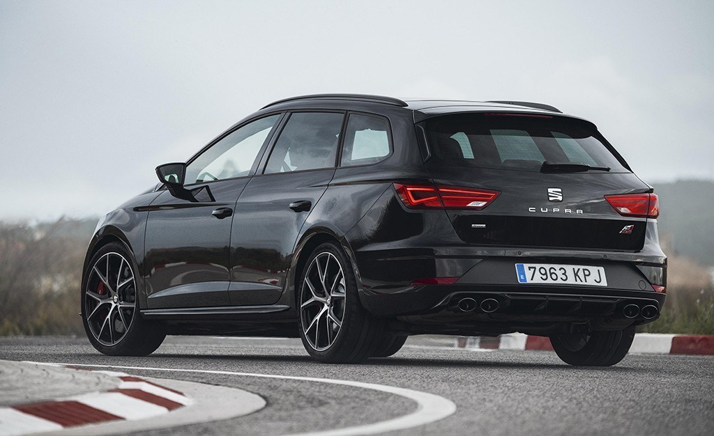 2018 - SEAT LEÓN ST CUPRA BLACK CARBON, foto 2