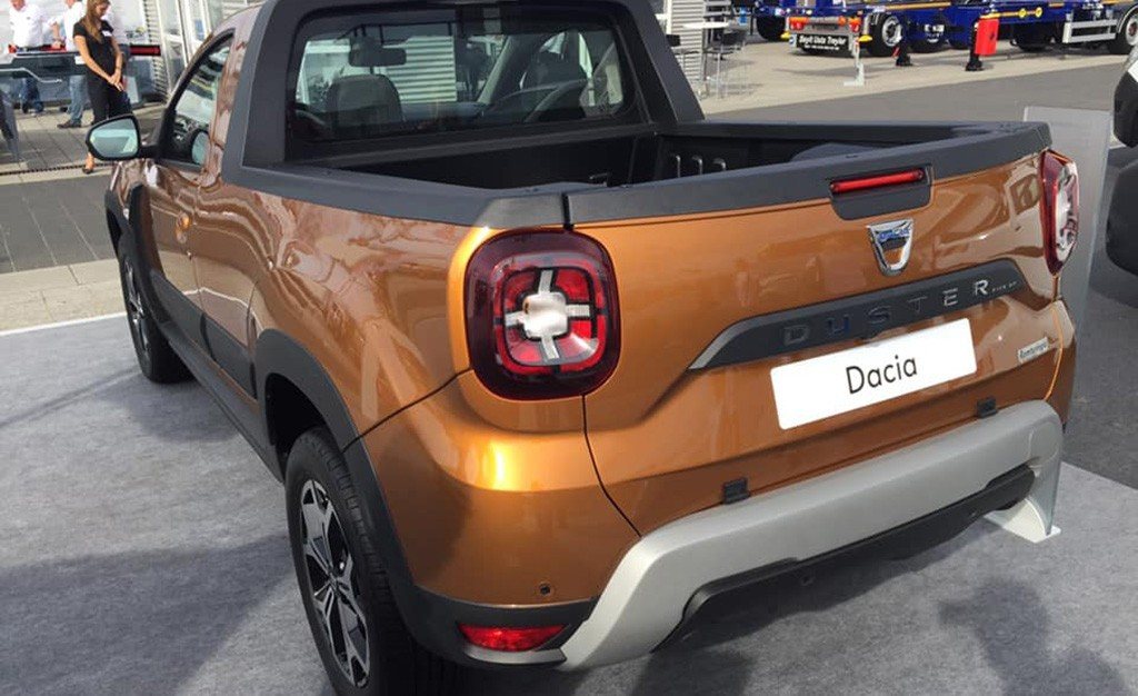 DACIA DUSTER PICK-UP BY ROMTURINGIA, foto 3