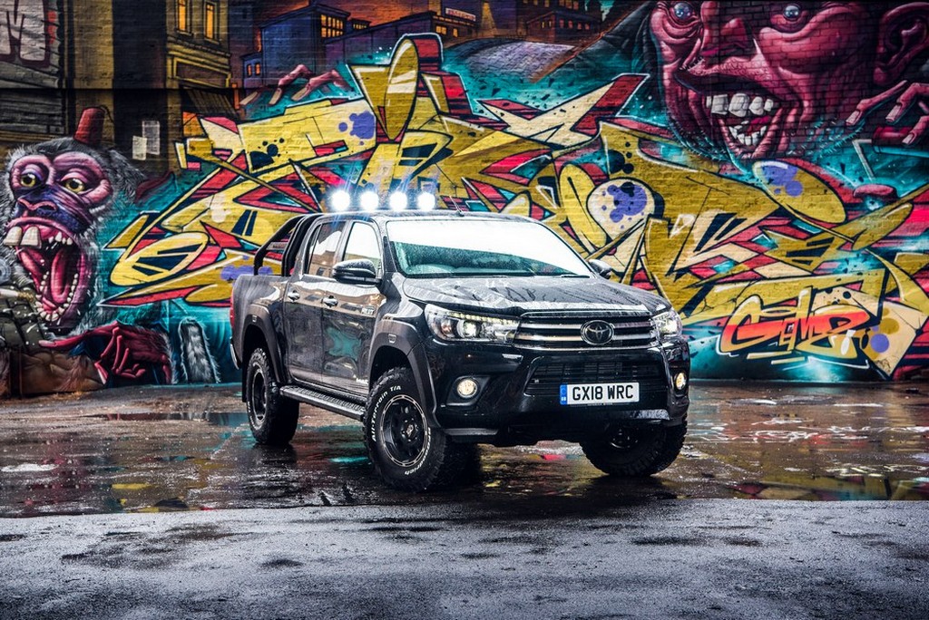 2019 - TOYOTA HILUX INVINCIBLE 50 BY ARCTIC TRUCKS, foto 2