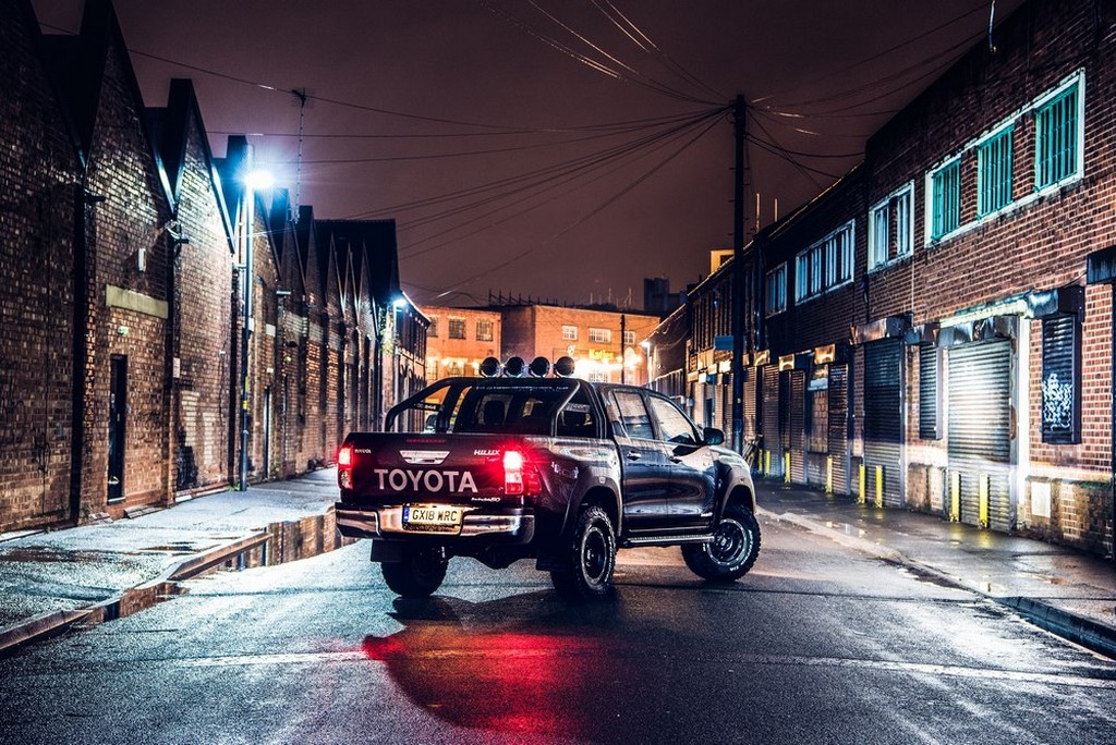 2019 - TOYOTA HILUX INVINCIBLE 50 BY ARCTIC TRUCKS, foto 4