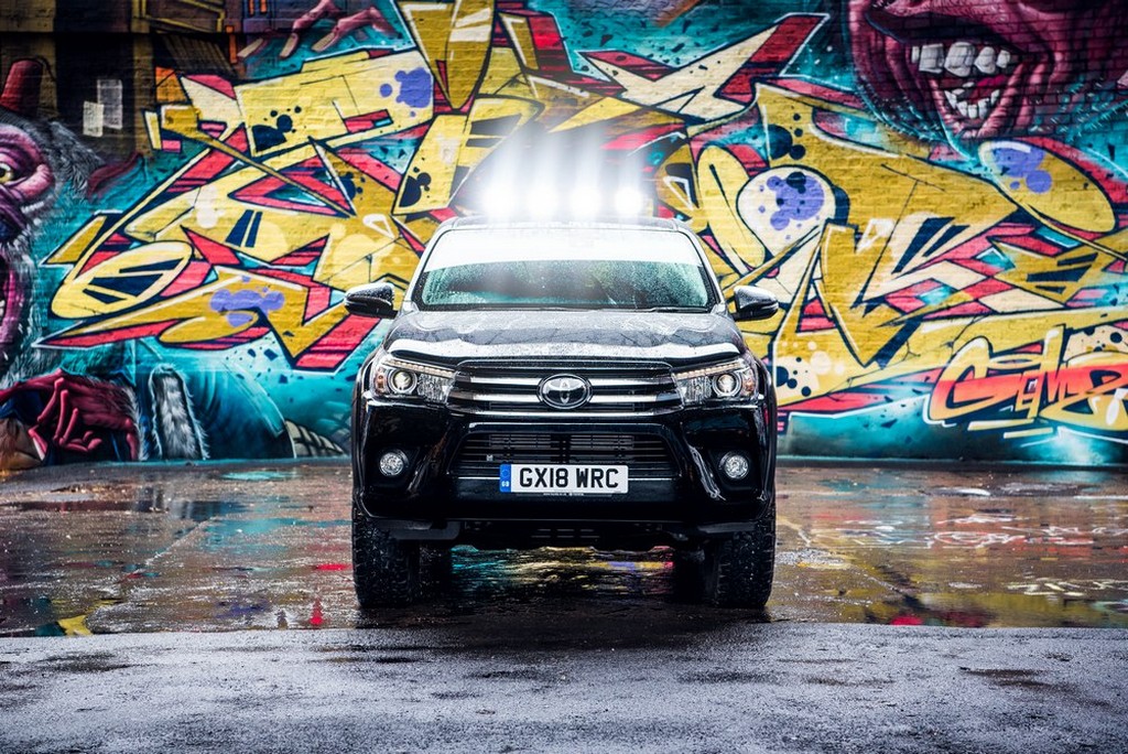 2019 - TOYOTA HILUX INVINCIBLE 50 BY ARCTIC TRUCKS, foto 6