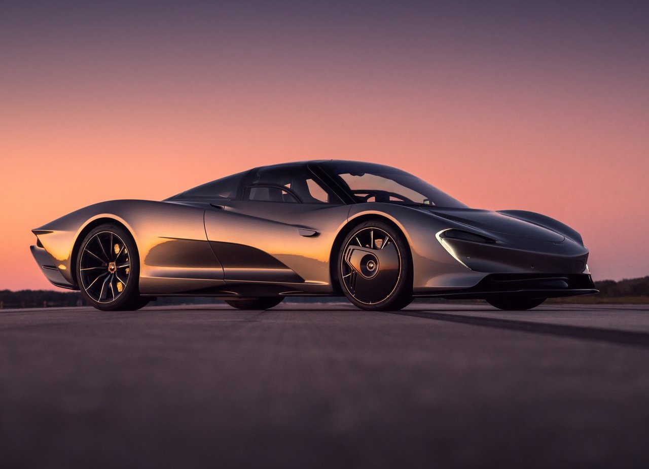 McLAREN SPEEDTAIL, foto 1