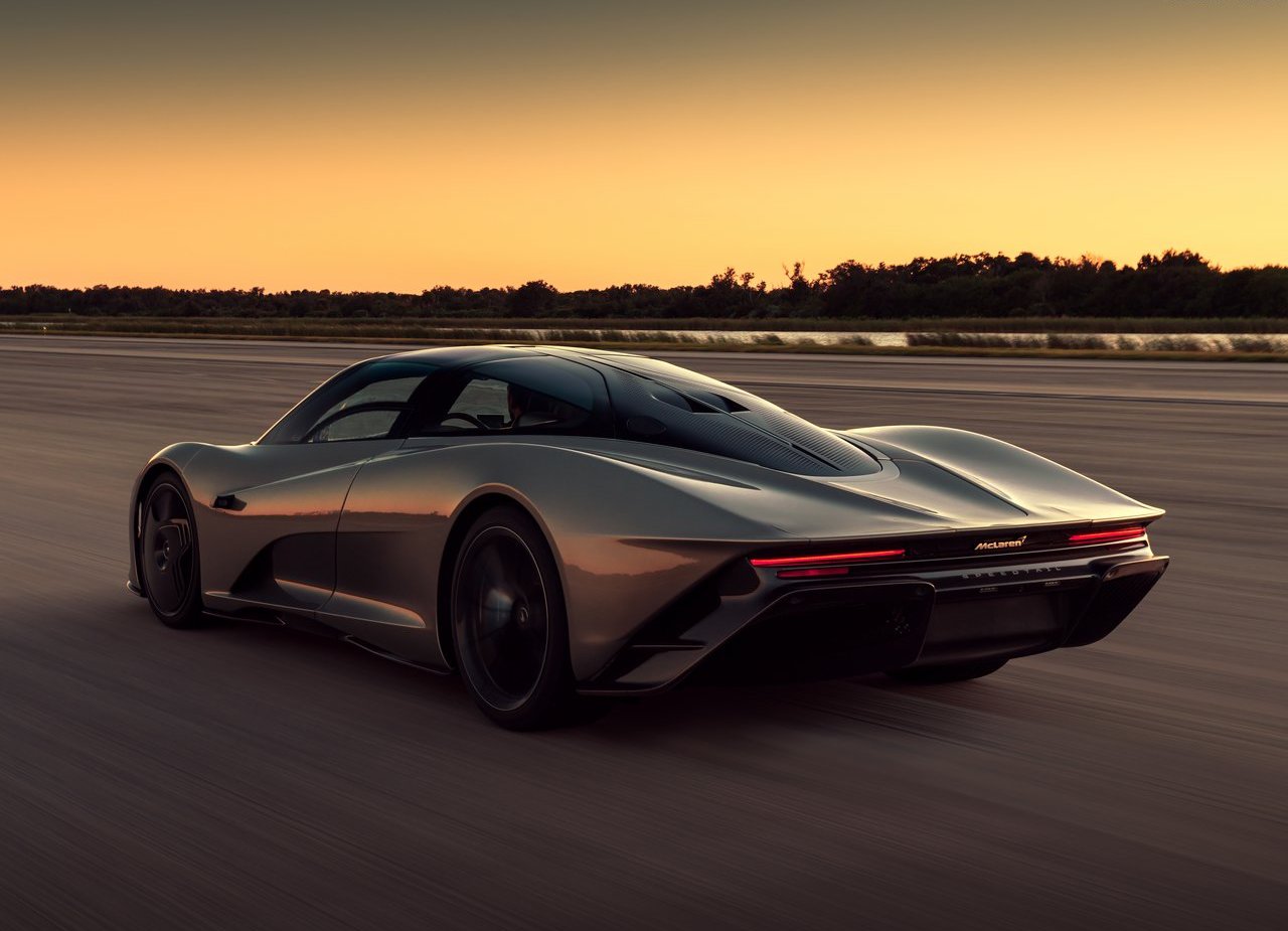 McLAREN SPEEDTAIL, foto 9