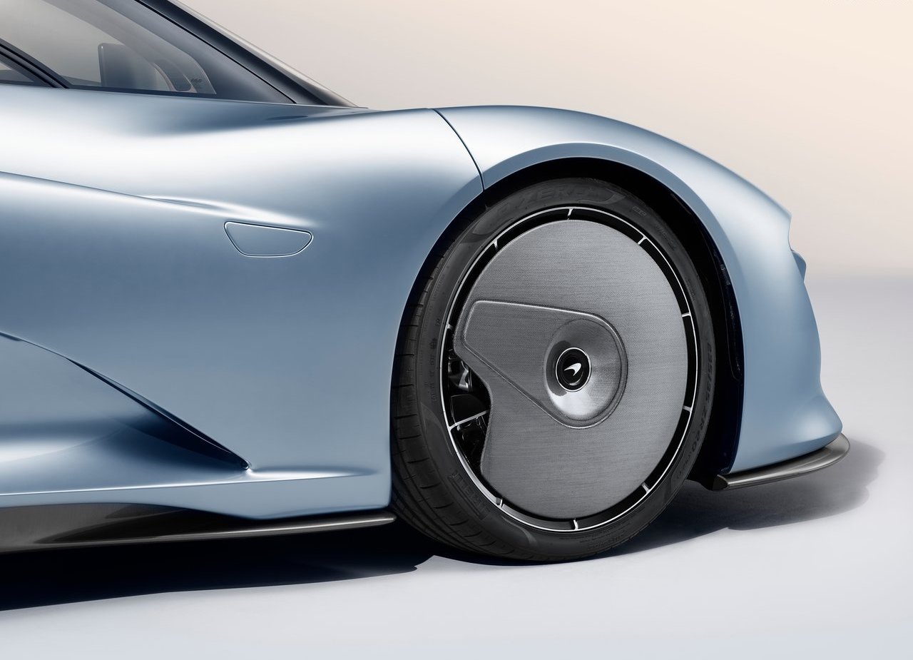 McLAREN SPEEDTAIL, foto 32