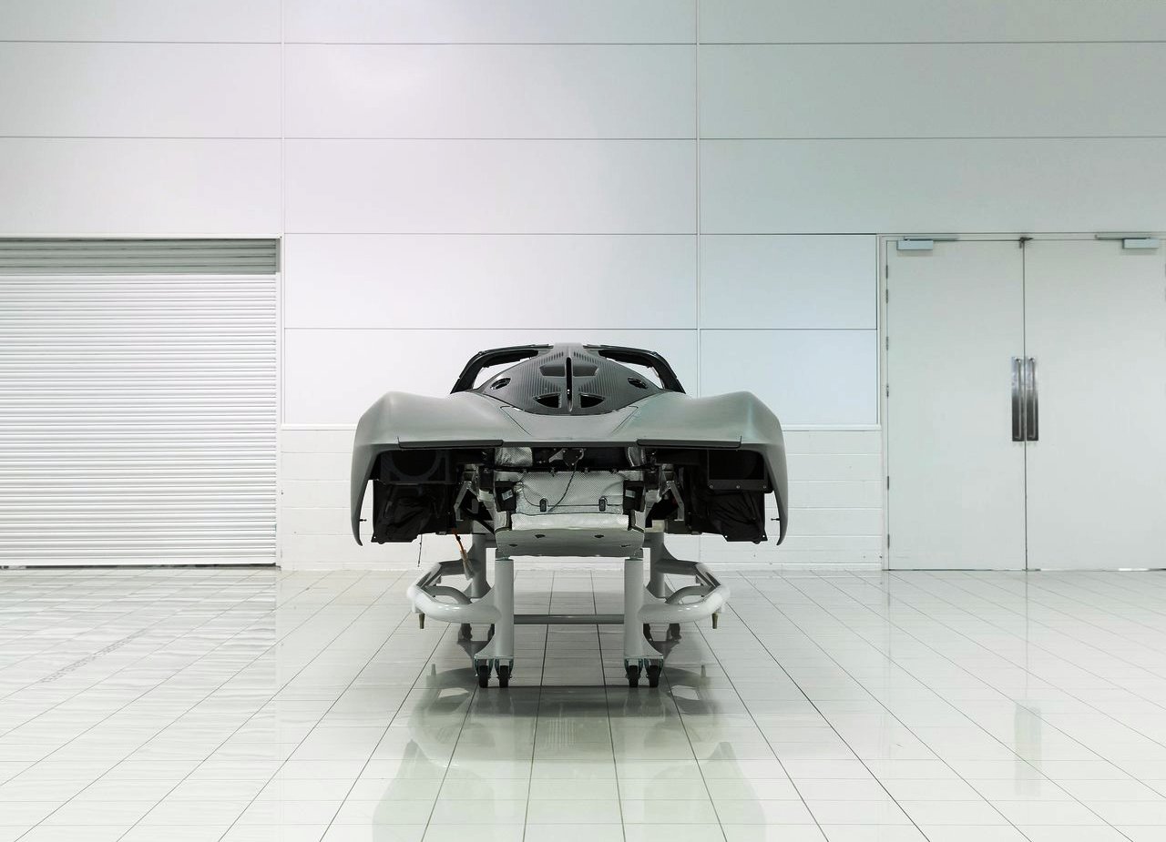 McLAREN SPEEDTAIL, foto 39