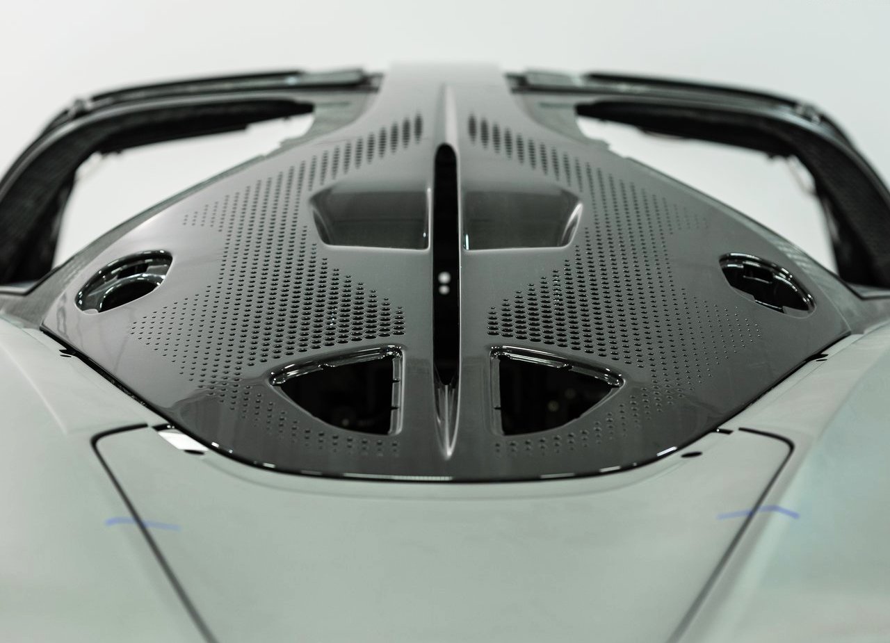McLAREN SPEEDTAIL, foto 40