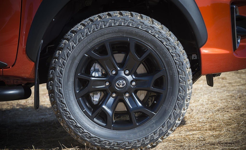 2019 - TOYOTA HILUX LEGEND RAIDER, foto 15