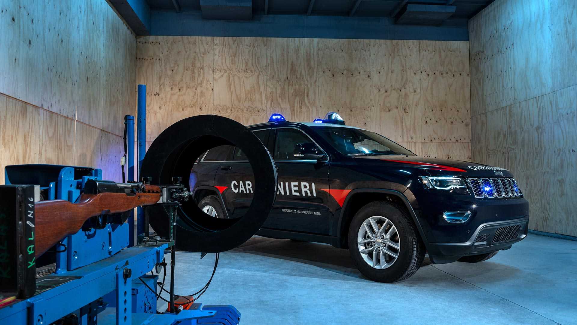 JEEP GRAND CHEROKEE CARABINIERI ITALIA, foto 5