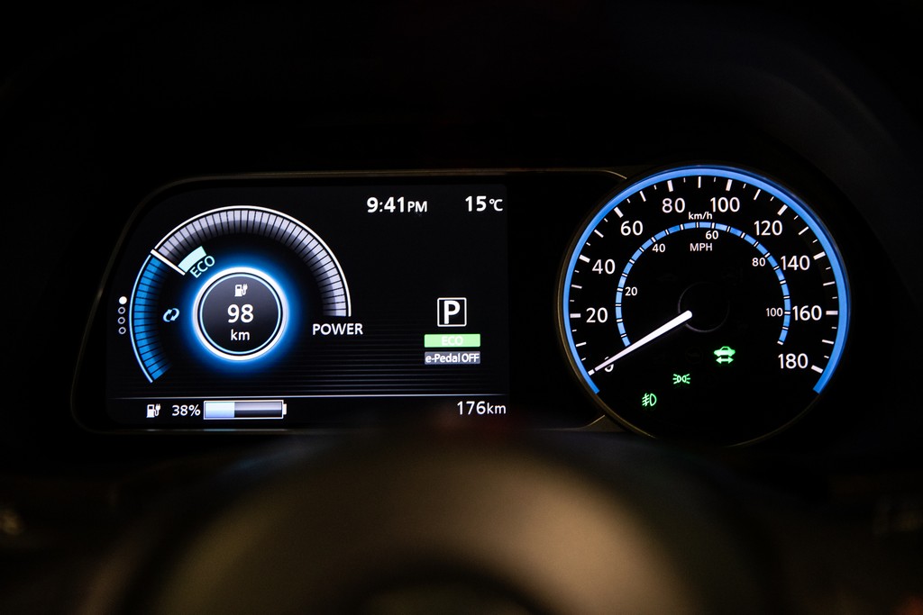 NISSAN LEAF, foto 11