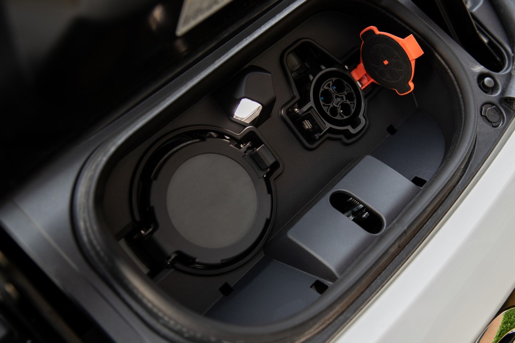 NISSAN LEAF, foto 12