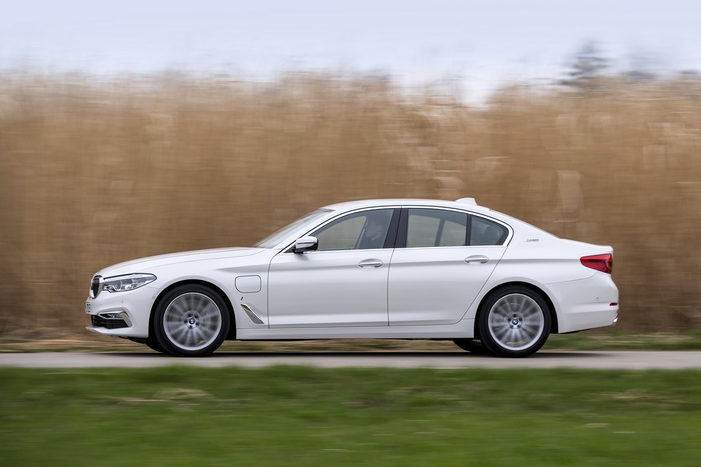 2018 - BMW 530e SEDAN M SPORT, foto 32