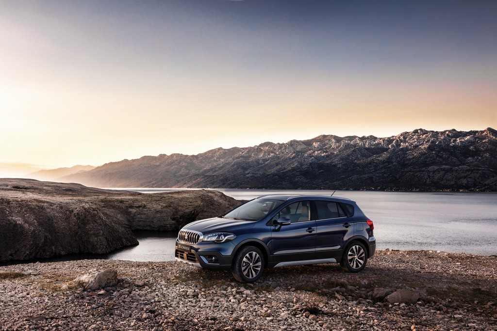 2019 - SUZUKI S-CROSS, foto 1