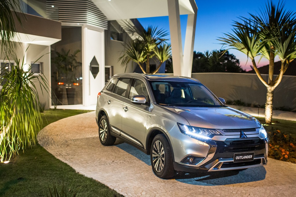 MITSUBISHI OUTLANDER, foto 7