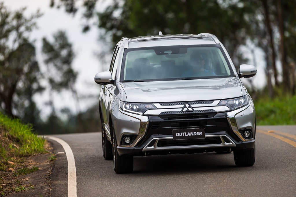 MITSUBISHI OUTLANDER, foto 9