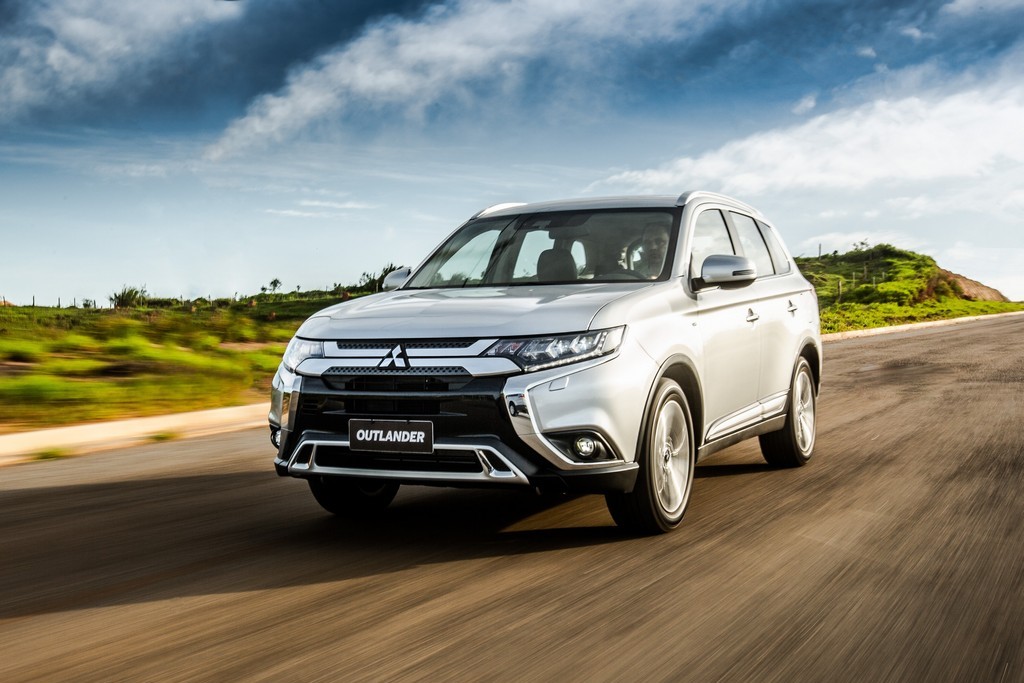 MITSUBISHI OUTLANDER, foto 15