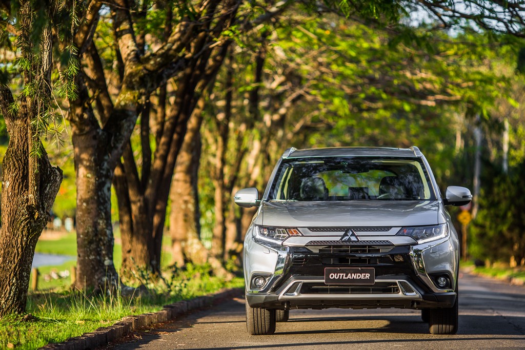 MITSUBISHI OUTLANDER, foto 18