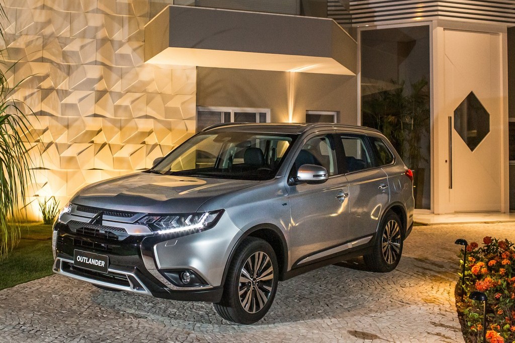 MITSUBISHI OUTLANDER, foto 22